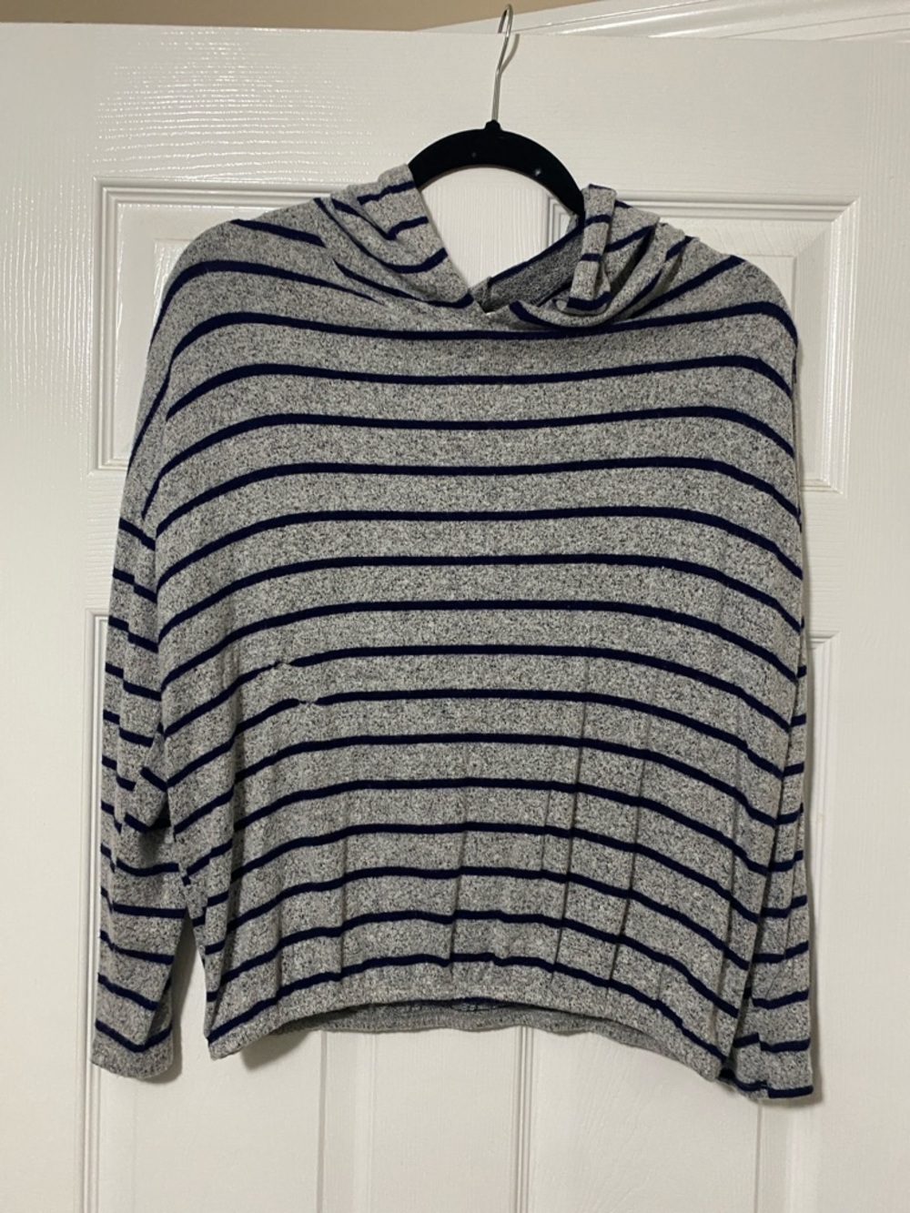 Striped Hooded Women's Pullover - Navy & Gray